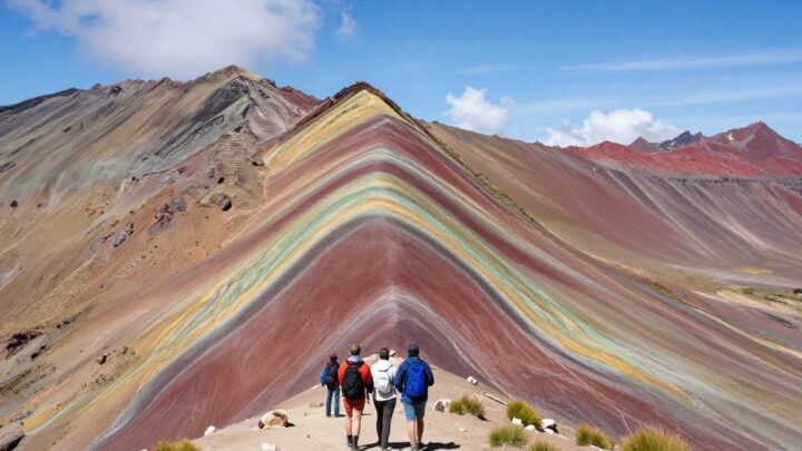 rainbow mountain peru