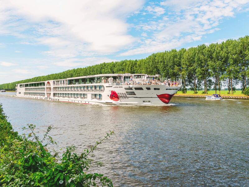 Kreuzfahrten Rhein - Niederlande: Flusskreuzfahrt mit A-ROSA SENA ab/an Köln 5 Nächte Premium-Plus-Schiff mit Premium alles inklusive  Hafenmetropol